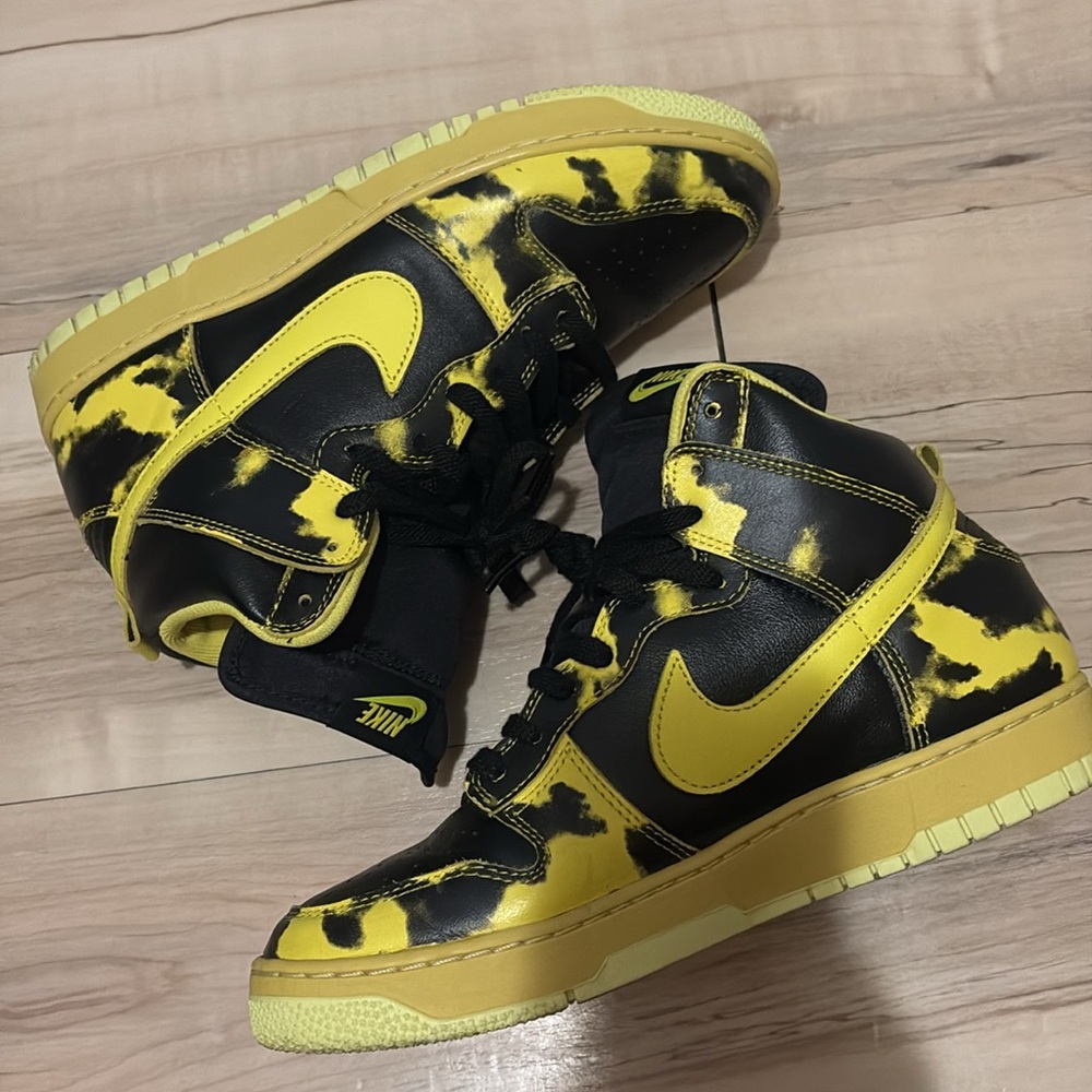 NIKE Dunk High 1985 SP Sneakers